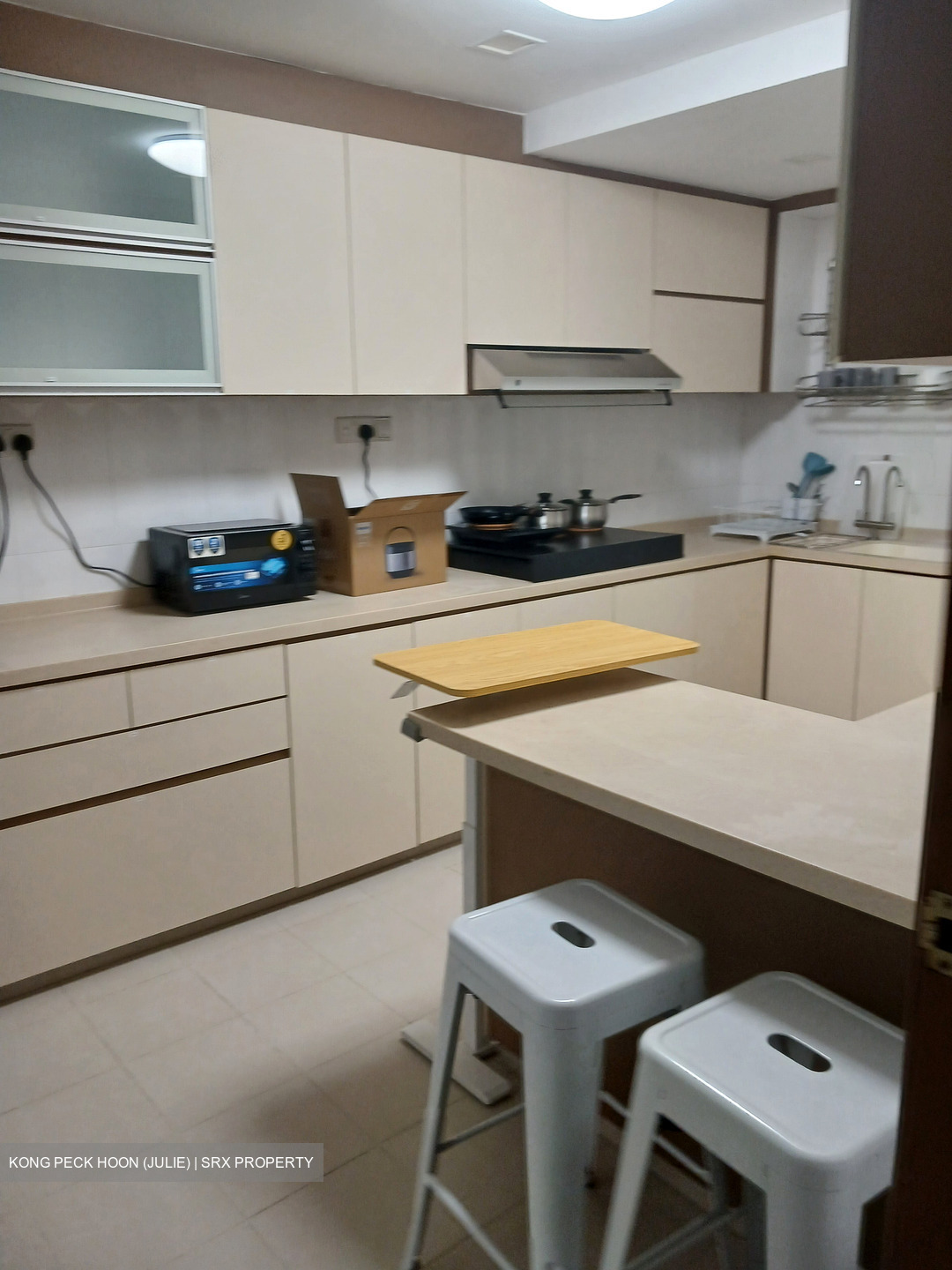 Pasir Panjang Road (D5), Condominium #568149601